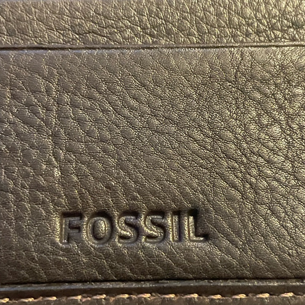 Fossil men wallet 11.4 cm L x 1.9 cm W x 8.9 cm H Lufkin Bifold leather Brown